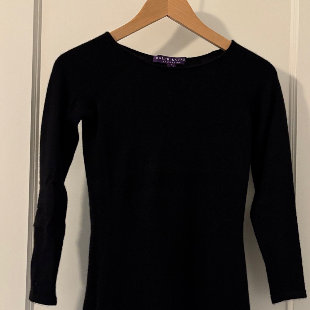 Ralph Lauren Purple Label Black Cashmere Classic Sweater in Small